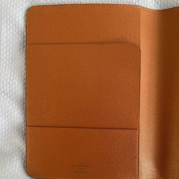 SOLD NWOT Louis Vuitton Monogram Desk Agenda - Picture 4 of 12